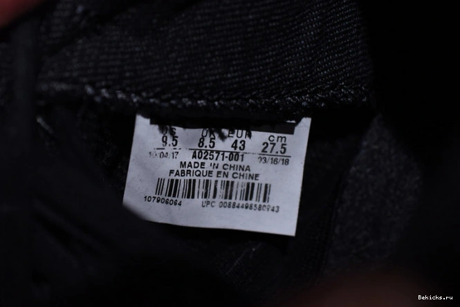 Reps BK levi''s air ao2571-001 x ''black'' jordan 4 1206